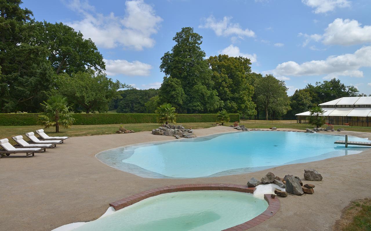 B&B Domaine De La Corbe Bournezeau ภายนอก รูปภาพ